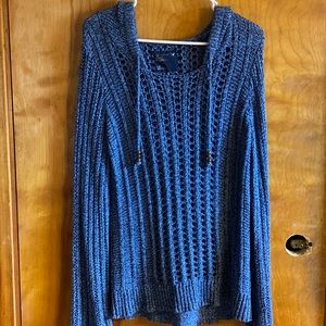 AE knit pullover